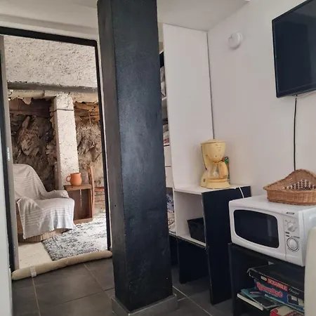 Le Camelia De La Mazarie Bed & Breakfast Saint-Vincent (Herault)