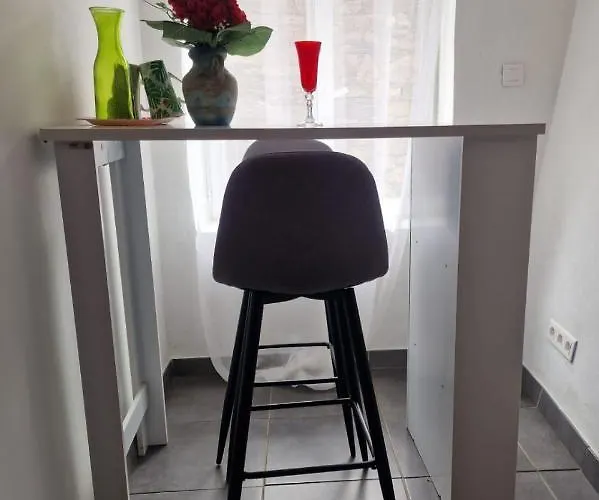 Frühstückspension Le Camelia De La Mazarie 3*